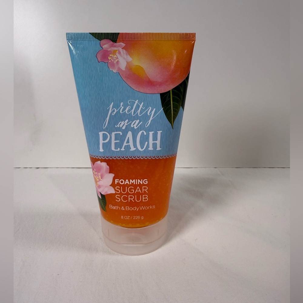 Bath & Body Works Pretty as a Peach Foaming Sugar Scrub - Blue & Orange